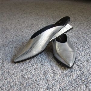 United Nude Silver Lev Mule Lo